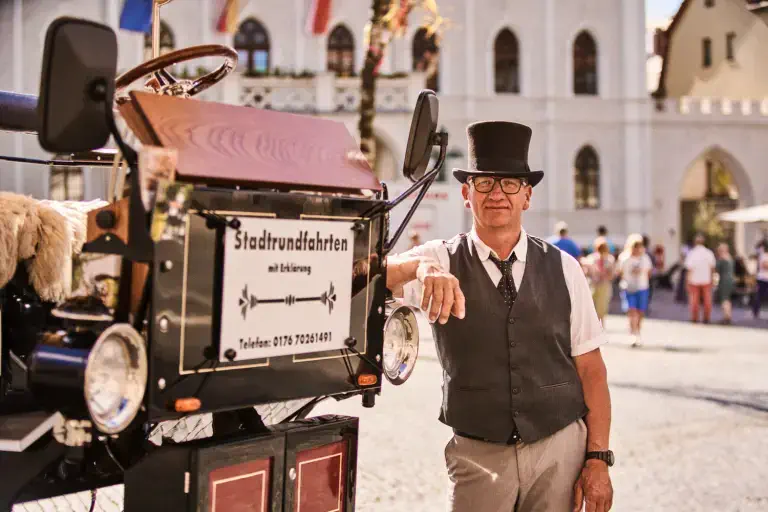 Kutschfahrten Weimar Stadtrundfahrt Kutschfahrten Weimar: Mit der E-Kutsche Weimar entdecken