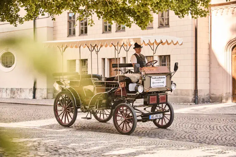Stadtrundfahrt Weimar Stadtrundfahrt Weimar in der Elektrokutsche